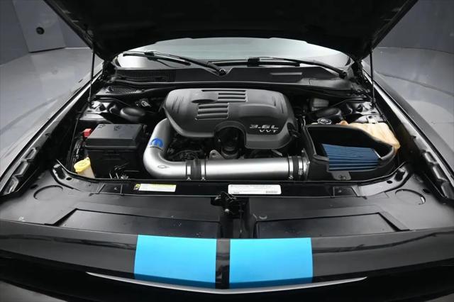 2012 Dodge Challenger SXT