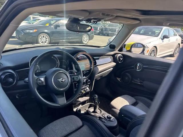 2023 MINI SE Hardtop Cooper