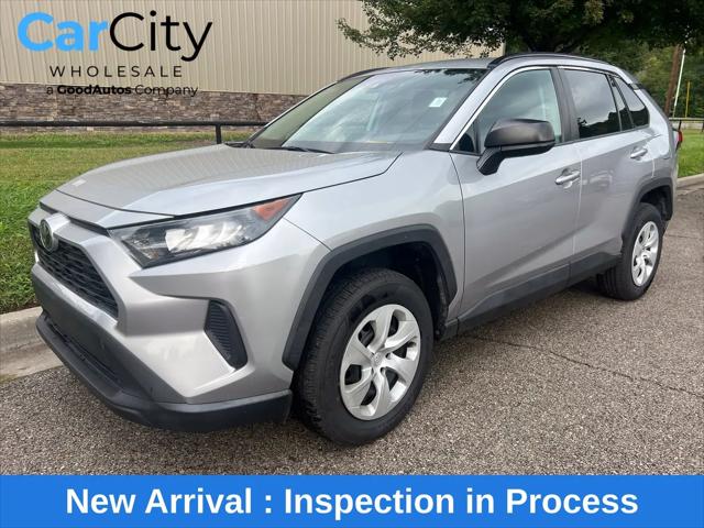 2021 Toyota RAV4 LE for sale in Shawnee, KS