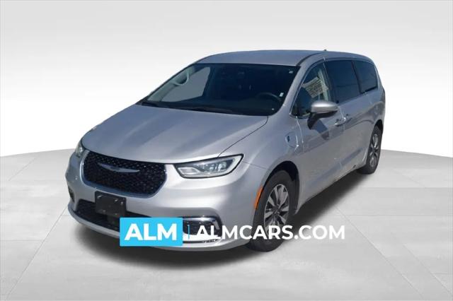 2023 Chrysler Pacifica Hybrid Touring L for sale in Florence, SC