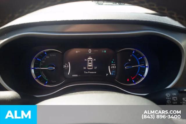 2023 Chrysler Pacifica Hybrid Touring L