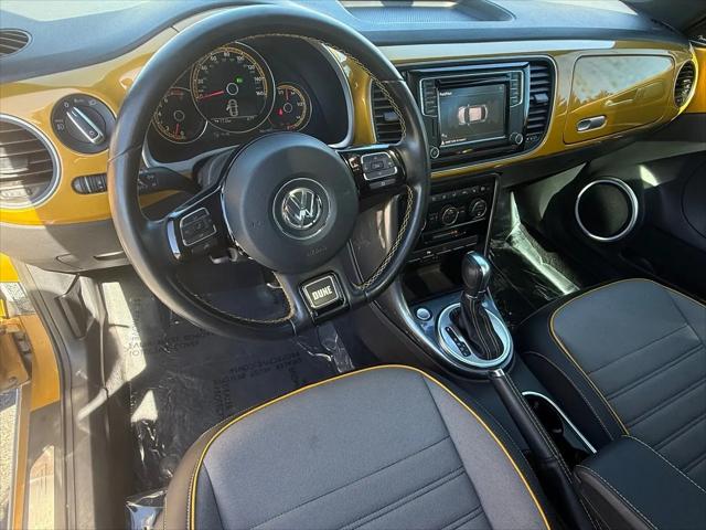 2017 Volkswagen Beetle 1.8T Dune