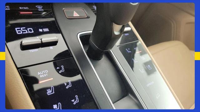 2023 Porsche Macan T