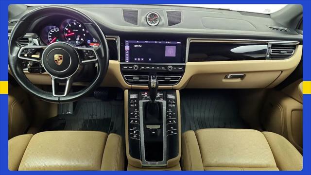 2021 Porsche Macan Macan