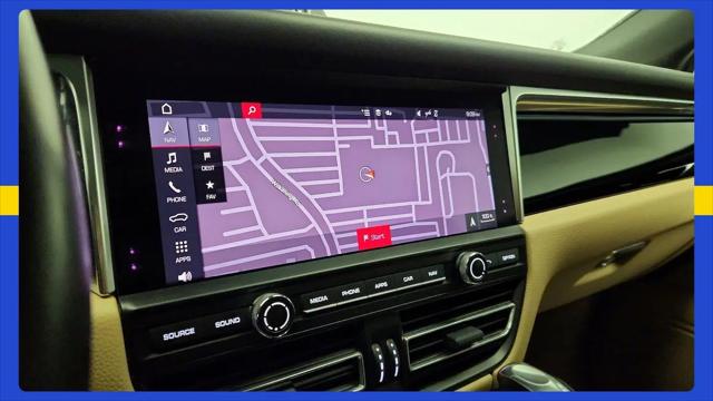 2021 Porsche Macan Macan