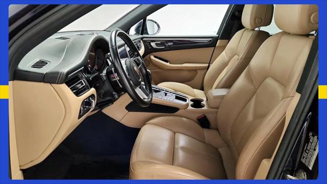 2021 Porsche Macan Macan