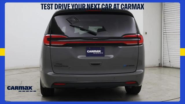 2023 Chrysler Pacifica Hybrid Limited