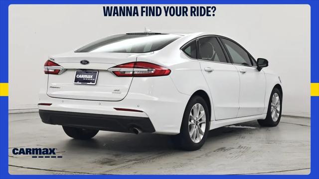 2020 Ford Fusion SE