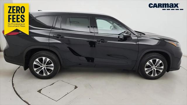2020 Toyota Highlander XLE for sale in Columbus, OH