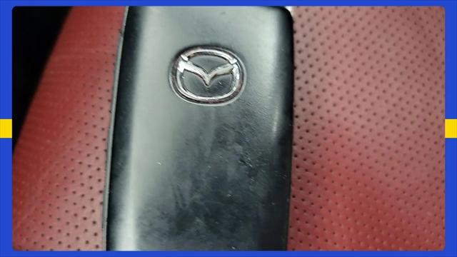 2023 Mazda Mazda3 2.5 S Carbon Edition