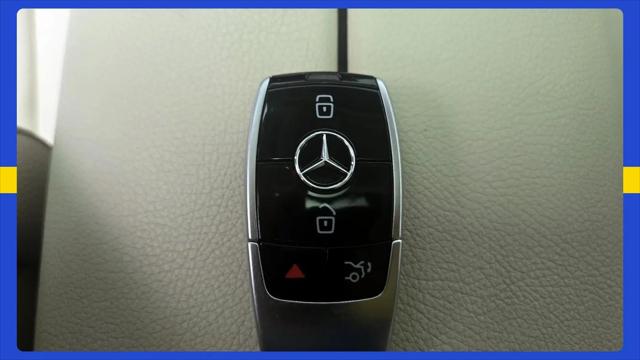 2018 Mercedes-Benz E-CLASS E 300 E 300