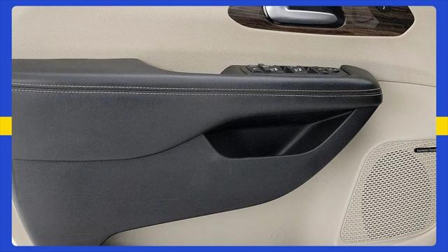 2021 Chrysler Pacifica Limited AWD
