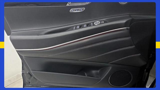 2025 Genesis GV80 2.5T Standard AWD