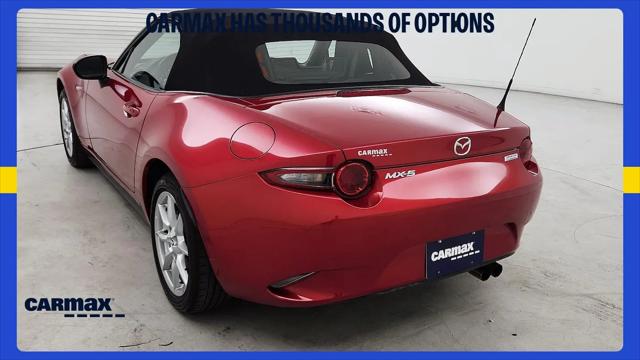 2016 Mazda MX-5 Sport