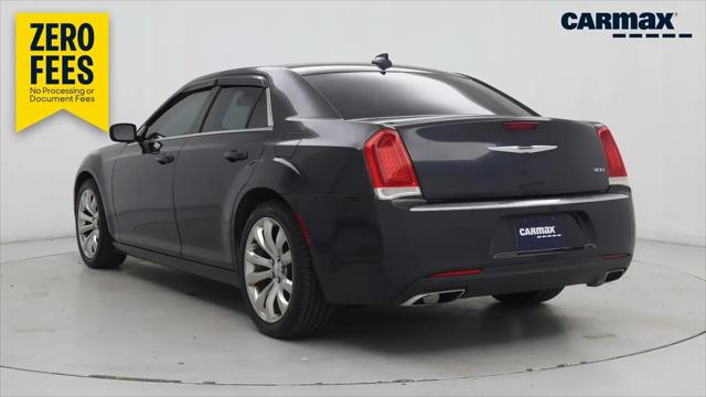 2017 Chrysler 300 Limited