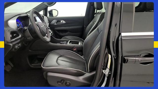 2026 Chrysler Pacifica Limited AWD