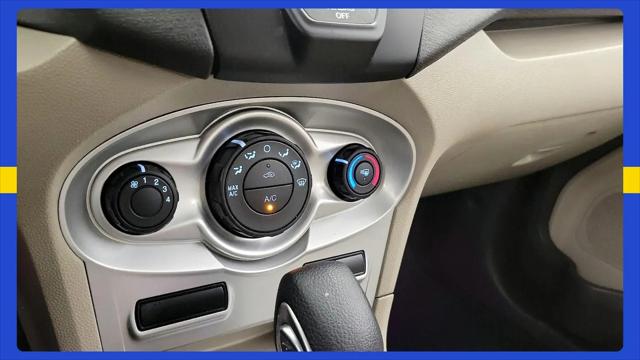 2017 Ford Fiesta SE