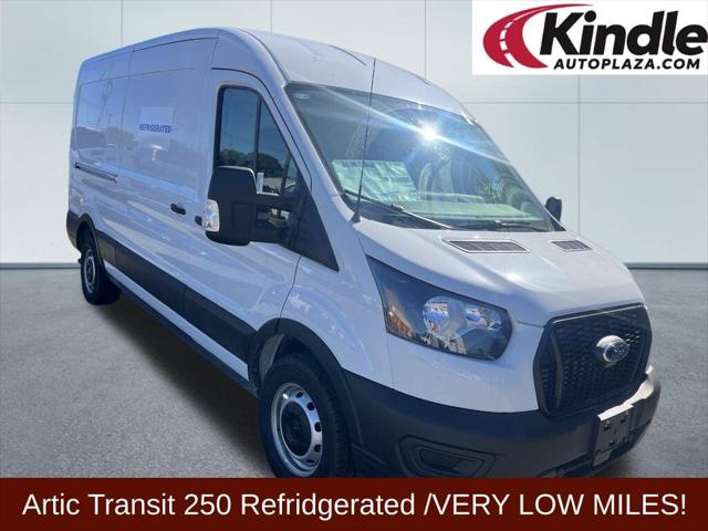 2025 Ford Transit-250 Cargo Van Base 2025 Ford Transit-250 Cargo Van Base