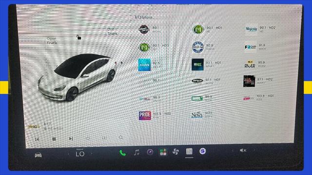 2020 Tesla Model 3 Standard Range Rear-Wheel Drive