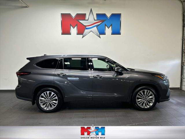 2025 Toyota Highlander Platinum