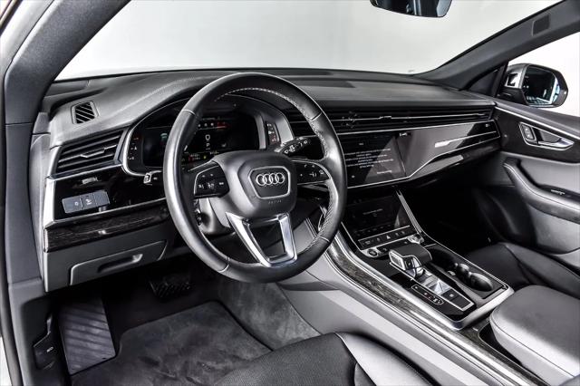 2025 Audi Q8 Premium Plus 55 TFSI quattro