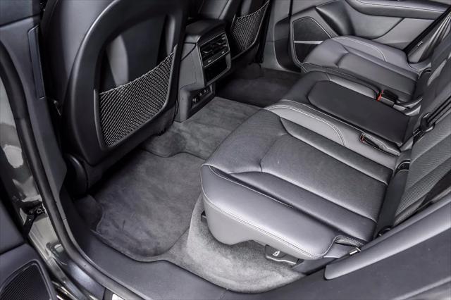 2025 Audi Q8 Premium Plus 55 TFSI quattro