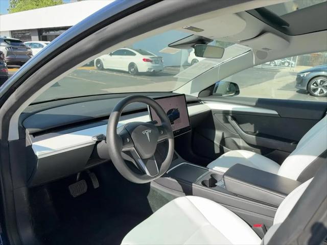 2022 Tesla Model 3 Long Range Dual Motor All-Wheel Drive