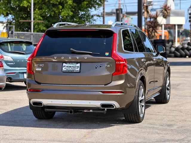 2017 Volvo XC90 T6 Momentum