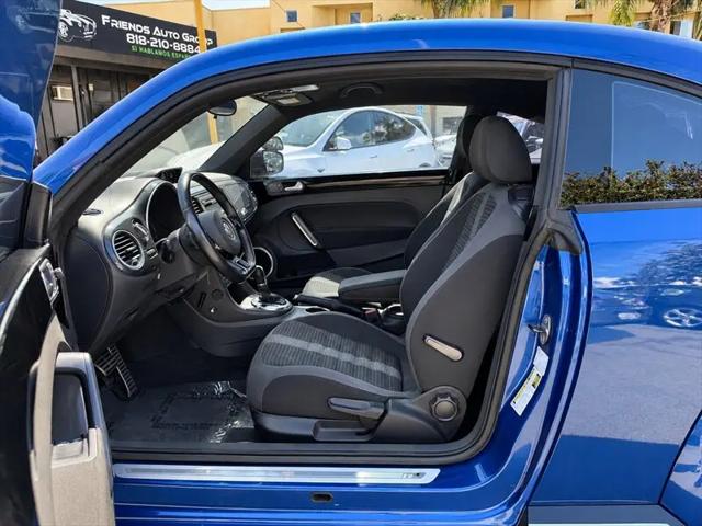 2014 Volkswagen Beetle 2.0T R-Line