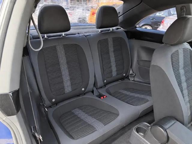 2014 Volkswagen Beetle 2.0T R-Line