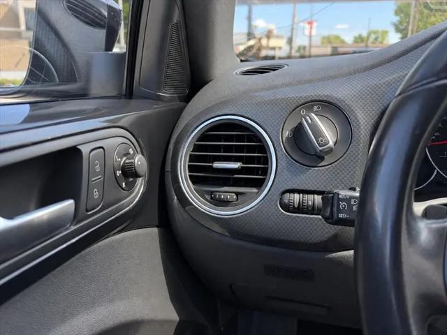 2014 Volkswagen Beetle 2.0T R-Line