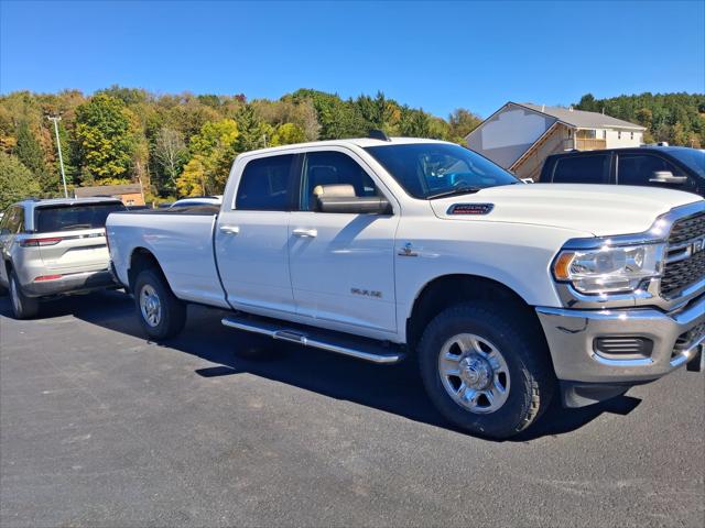 2022 RAM 2500 Big Horn Crew Cab 4x4 8 Box