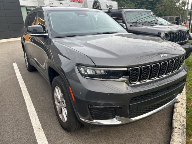 2022 Jeep Grand Cherokee L Limited 4x4 2022 Jeep Grand Cherokee L Limited 4x4