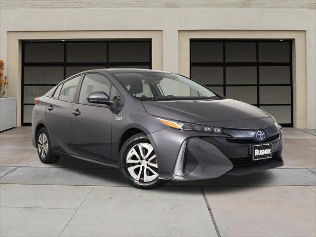 2021 Toyota Prius Prime LE