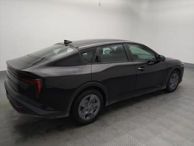2025 Kia K4 LX