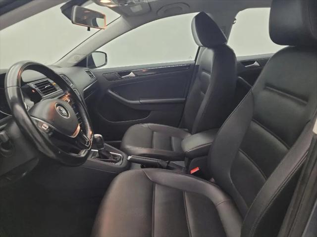 2017 Volkswagen Jetta 1.8T SEL