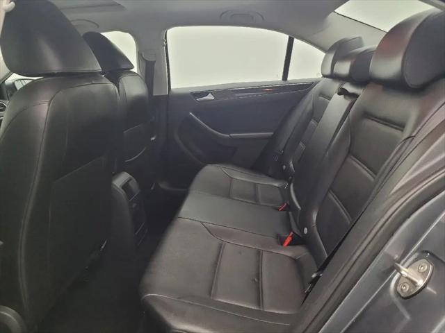 2017 Volkswagen Jetta 1.8T SEL