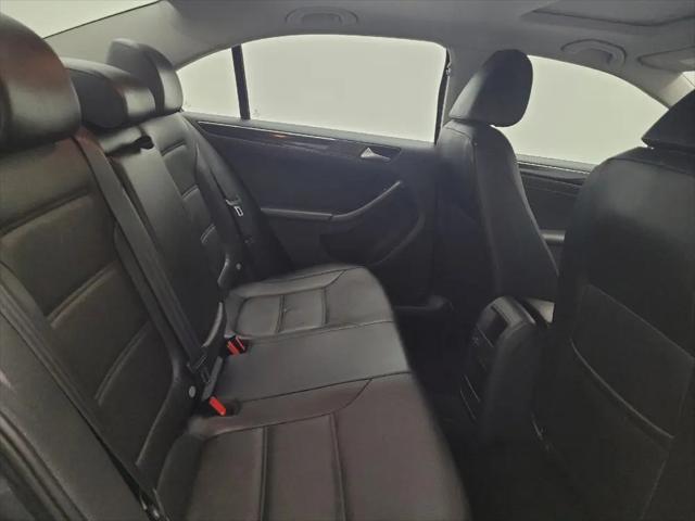 2017 Volkswagen Jetta 1.8T SEL