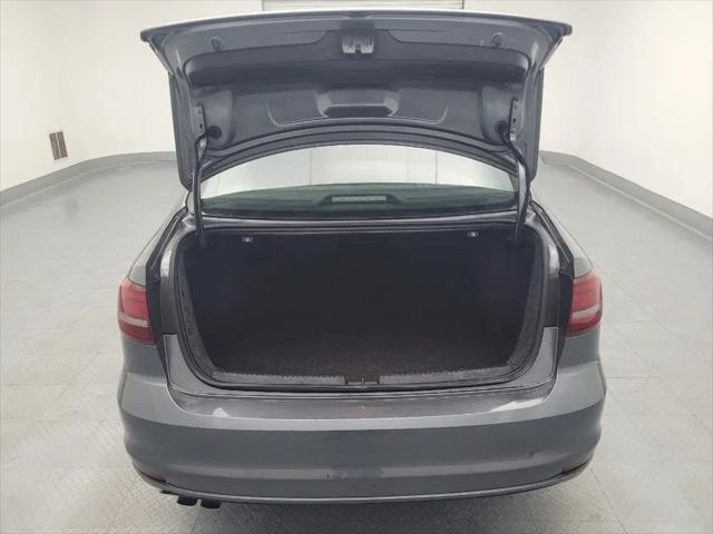 2017 Volkswagen Jetta 1.8T SEL