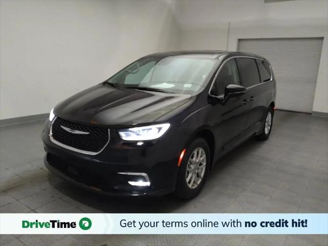 2024 Chrysler Pacifica Touring L for sale in Torrance, CA