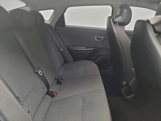 2025 Kia K4 LX