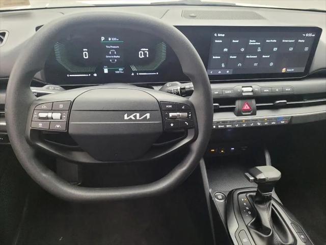 2025 Kia K4 LX