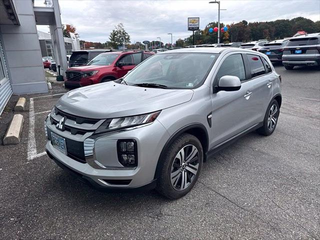 2024 Mitsubishi Outlander Sport 2.0 ES AWC 2024 Mitsubishi Outlander Sport 2.0 ES AWC