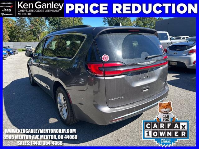 2021 Chrysler Pacifica Touring AWD