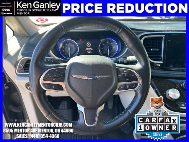 2021 Chrysler Pacifica Touring AWD