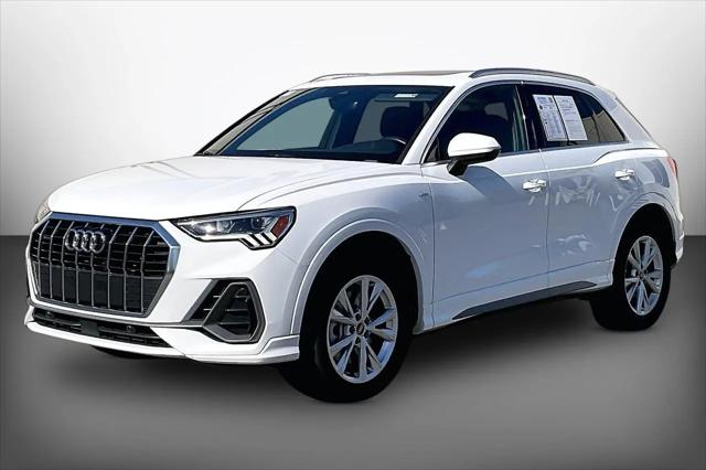 2025 Audi Q3 Premium 45 TFSI S line quattro Tiptronic