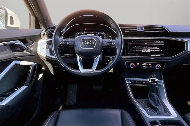2025 Audi Q3 Premium 45 TFSI S line quattro Tiptronic