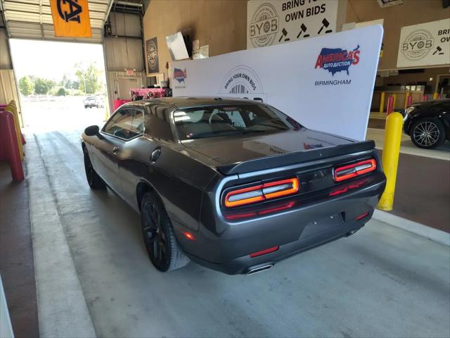 2023 Dodge Challenger SXT