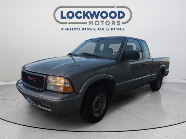 2003 GMC Sonoma SL for sale in Marshall, MN