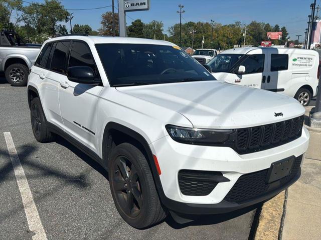2023 Jeep Grand Cherokee Altitude X 4x4 2023 Jeep Grand Cherokee Altitude X 4x4